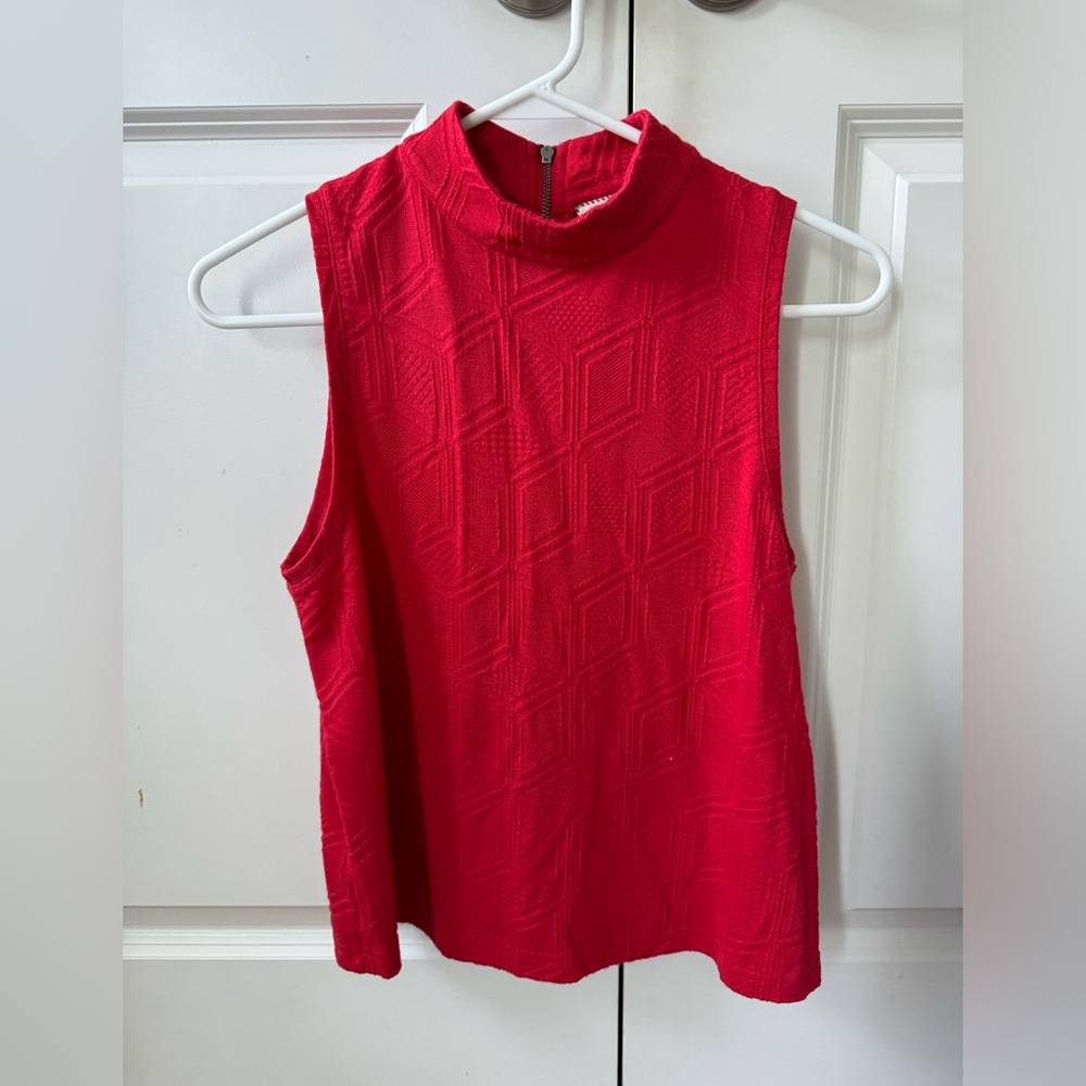 Anthropologie sleeveless tank with zipper size small red